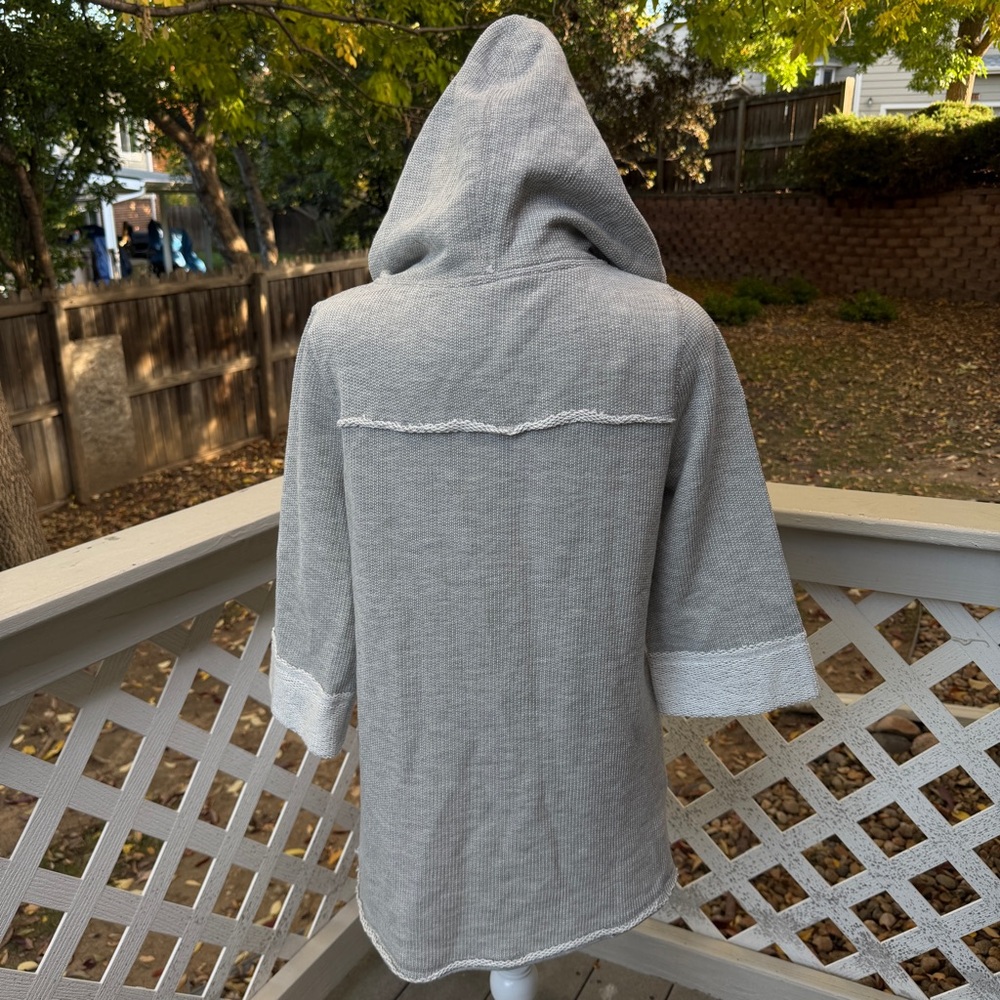 Soft Surroundings Just Beachy Pullover Women XS French Terry Gray Hoodie 2AG32 - Picture 4 of 11